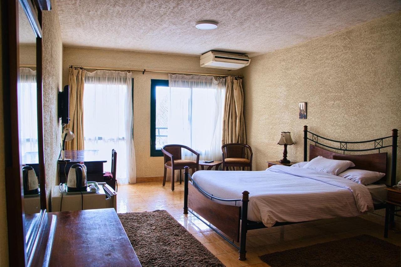 Adham Compound Hotel King Mariout Exterior photo